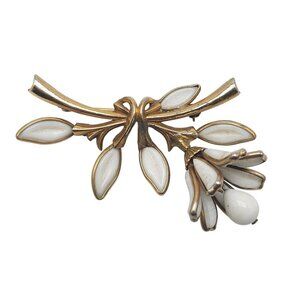 Vintage Gold Tone Floral Brooch With White Glass Petals Dangling Beads